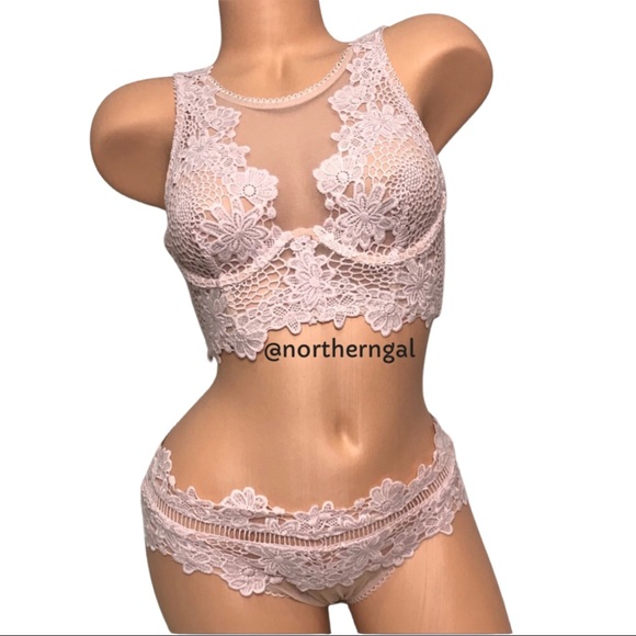 Victoria's Secret Floral Appliqué Longline Bustier Bra - Picture 4 of 16